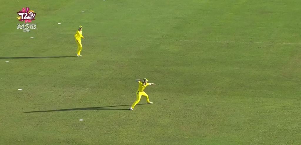 T20WorldCup's tweet photo. ππ of a throw by @Delissak to get rid of Cecelia Joyce!
#WATCHTHIS βΆ https://t.co/WQMhhlO6xg https://t.co/T8GAYSJBay
