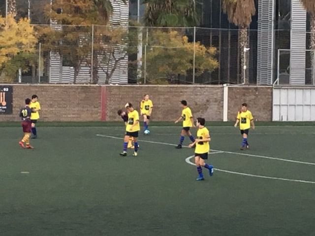pbanguera's tweet photo. CADET C |

➡️ Dos gols tontos ens han allunyat de la victòria. Corretgirem i treballarem per tornar a sumar de 3 en 3!

Cinc Copes 2 🆚 0 Cadet C
Som-hi nois! ⚽️💛 https://t.co/I4tA1vTk3J