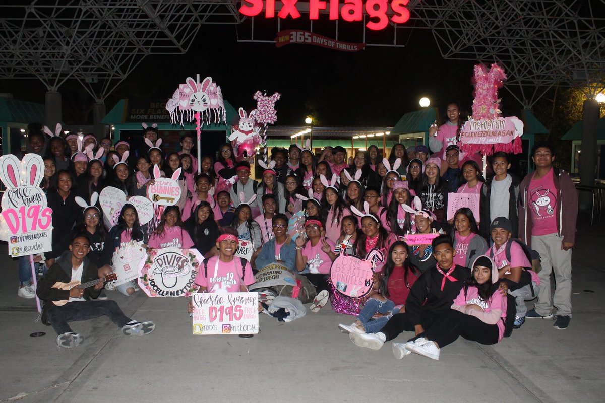 CarsonKeyClub17's tweet image. C-HOUSE beastie bunnies 💗