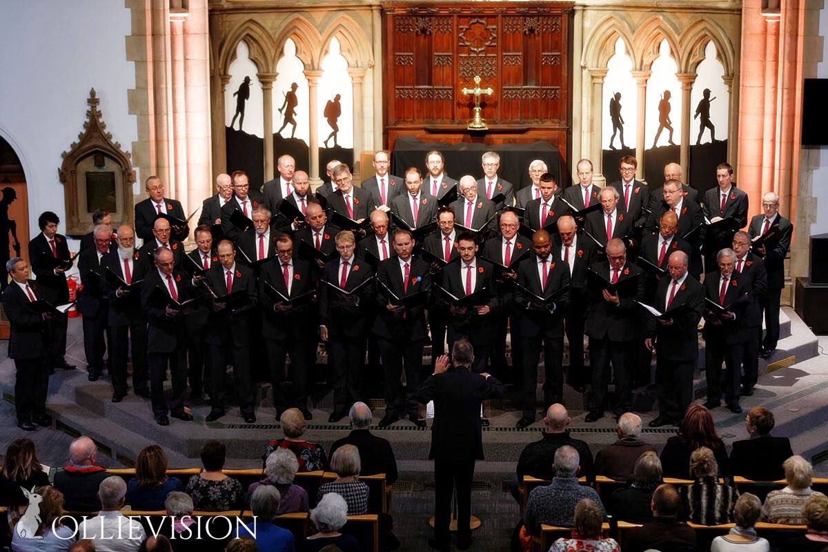 LeedsMaleVoices's tweet photo. A few more images from Saturday’s #FestivalOfRemembrance @stgeorgesleeds courtesy of @Ollievision #Leeds #Armistace100 https://t.co/aXQSY5rZwt