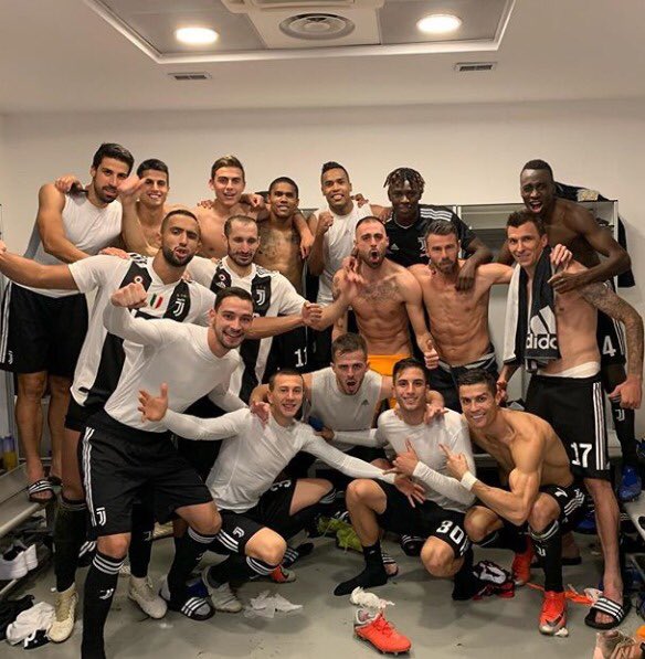 Bravi ragazzi! Big win at San Siro ๐ช๐ฝ๐๐ณ๐ด #MilanJuve #FinoAllaFine #ForzaJuve #SK6 @juventusfc