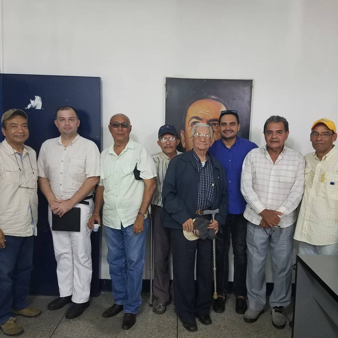 Reunión ordinaria del Buró Agrario Seccional Aragua, generando propuestas para el sector agrícola aragueño

#adestaenlacalle #acciondemocratica
#ADelantePorVenezuela