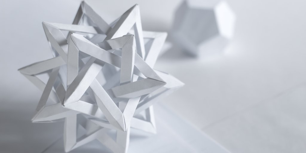 HowLifeUnfolds's tweet image. Origami engineering brings the ancient art of paper folding to modern science #howlifeunfolds #origamiengineering #OrigamiDay
howlifeunfolds.com/origami-engine…