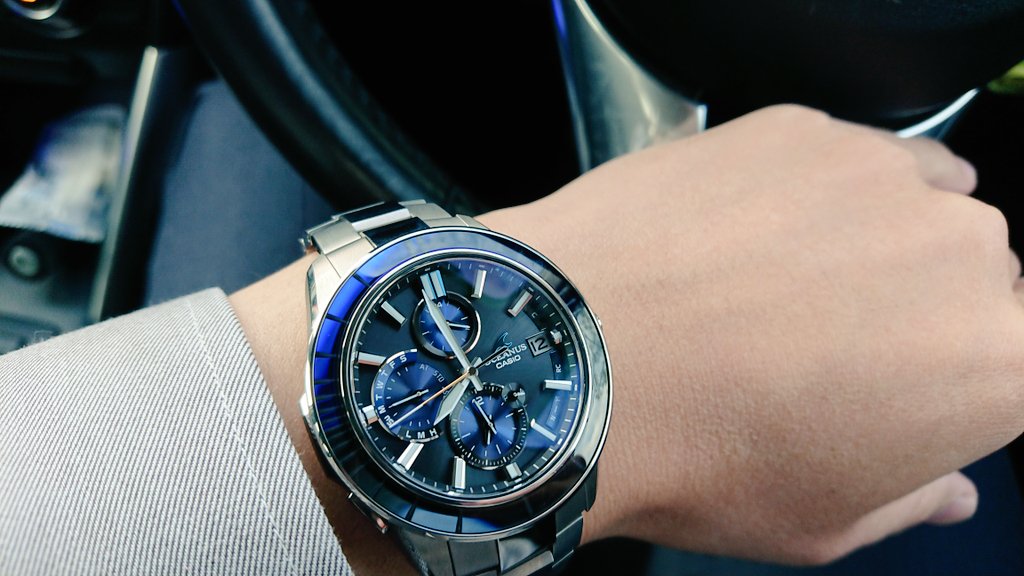 Great G Shock World No Twitter 葬式のときは時計着けないので オシアナス着けて仕事モード