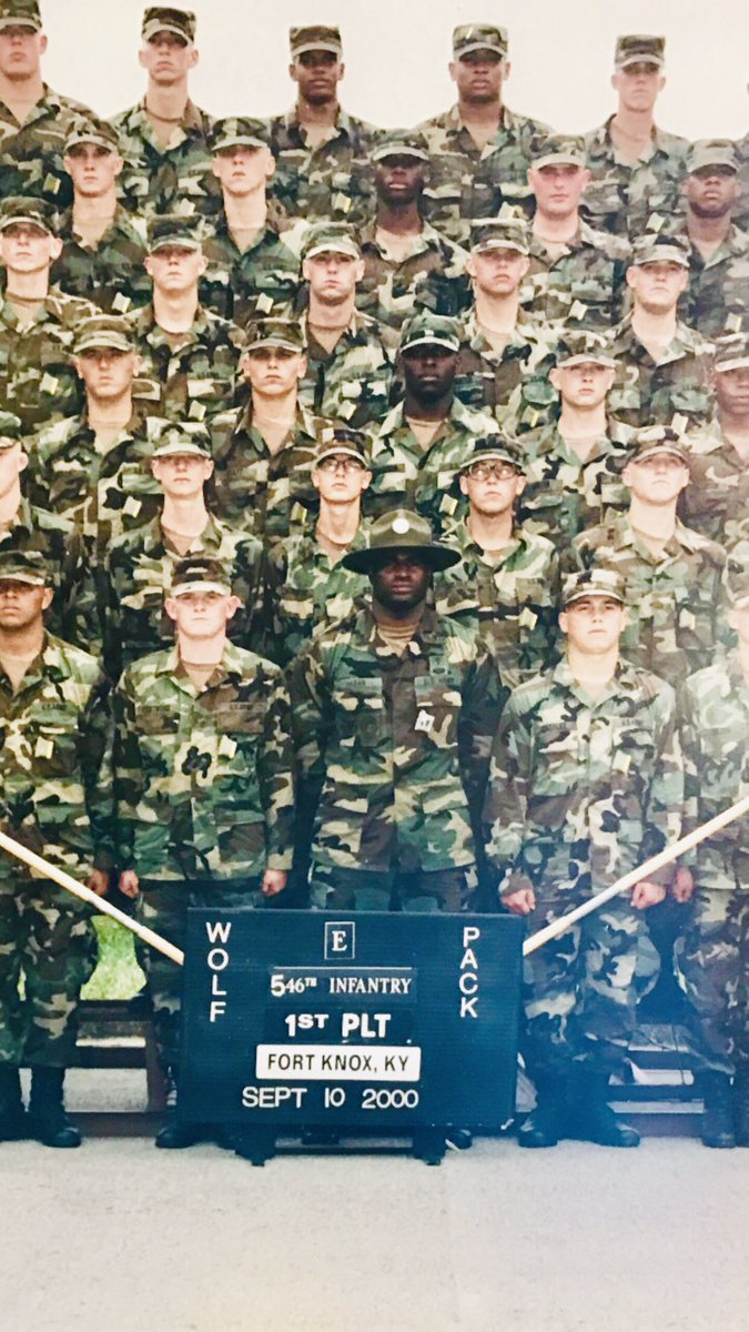 Super_Hasan1914's tweet photo. Happy Veterans Day!!!! https://t.co/gVwMga4qYt