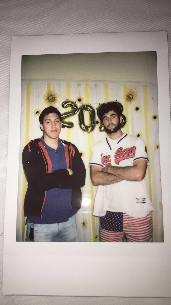 Alex_Bauer3's tweet photo. Happy bday bro @beny_25_1 !! Big things coming soon, stay grinding💯 hope you had a great day ❤️ https://t.co/ku0FhiDlFS