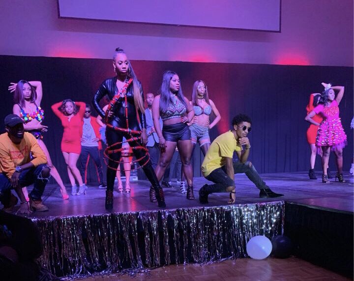 CalebCamp2016's tweet photo. If You Donβt Know About Us You Betta Ask Somebody! ππ₯ #GLAMCHELLA π΄β«οΈ https://t.co/DHDzBoa9Sa