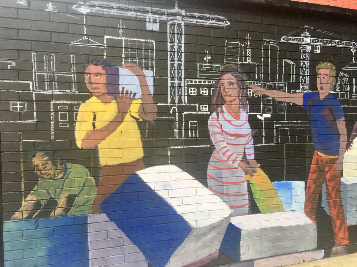 ResilienciaCDMX's tweet photo. La tercera parada de la #RutaResiliente termina con un gran mural que quedará como recordatorio en la colonia Santa María la Ribera. 🇲🇽🤝↗️ https://t.co/65j5LRDVyv
