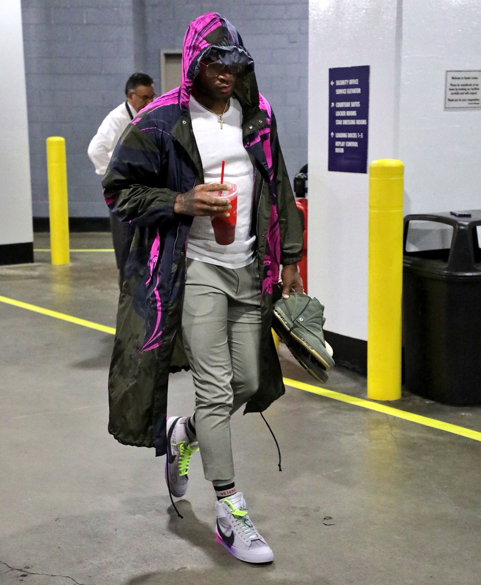 P J Tucker Arrives In The Serenawilliams Inspired Queen Off White X Nike Blazer Houstonrockets Complex Sneakers Scoopnest