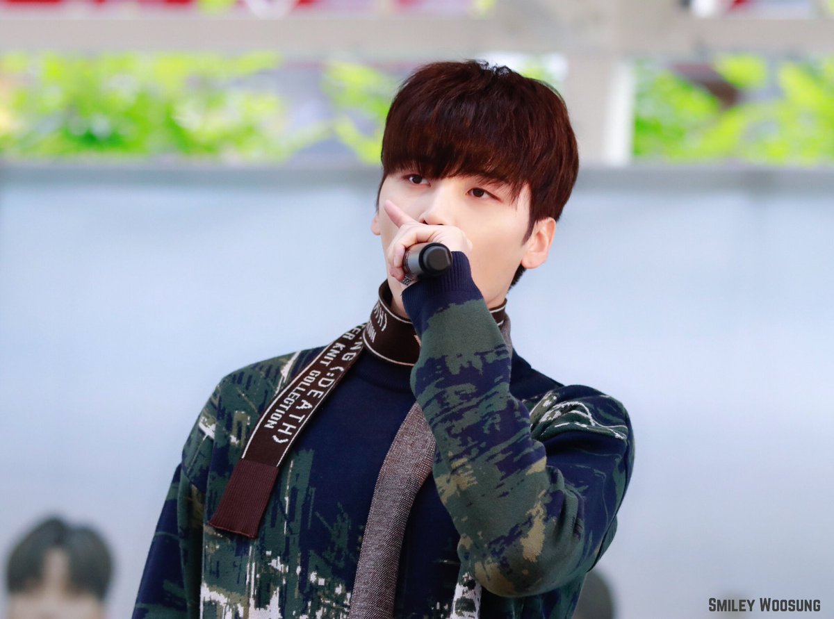 smiley_woosung tweet picture