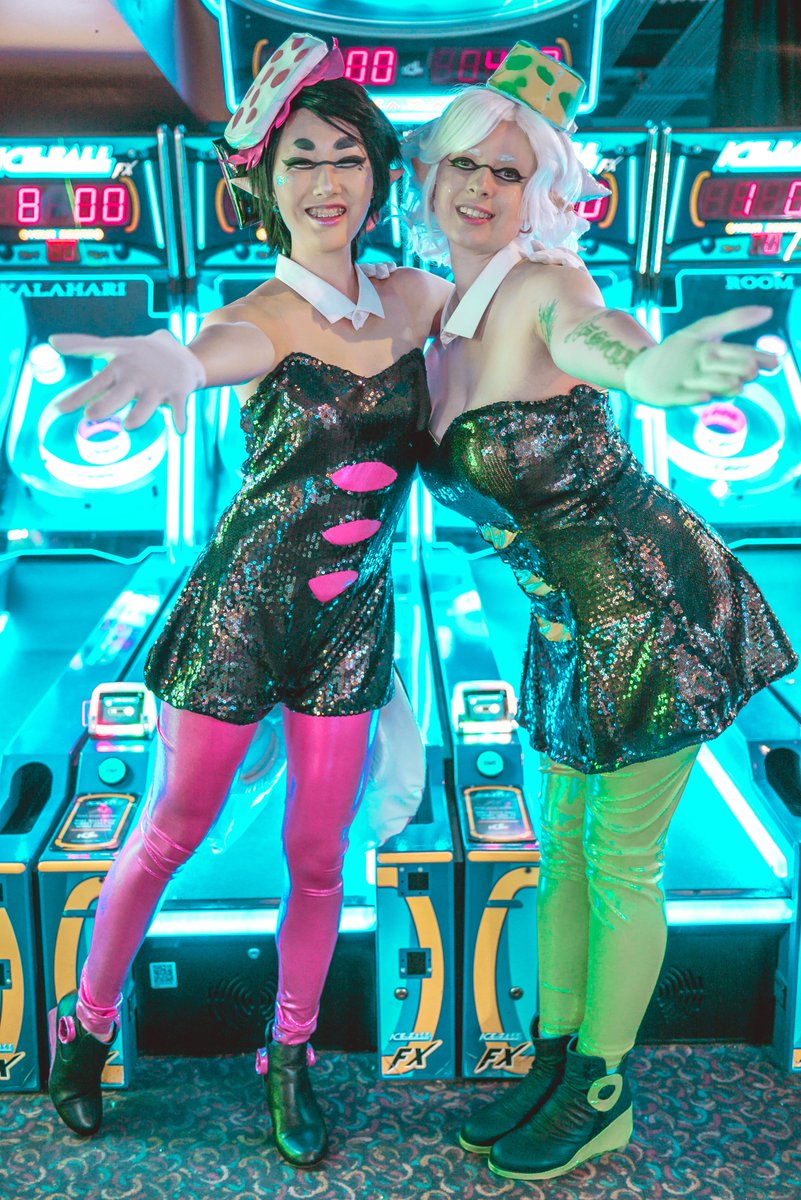 hanyuleum's tweet photo. Welcome to Inkopolis!
Photo by @Atomic_Network
#colossalcon #colossalcon2018 #cosplay #splatoon #splatoon2 #スプラトゥーン2 #スプラトゥーン #squidsisters #callie #marie https://t.co/gWqCF7CkhG
