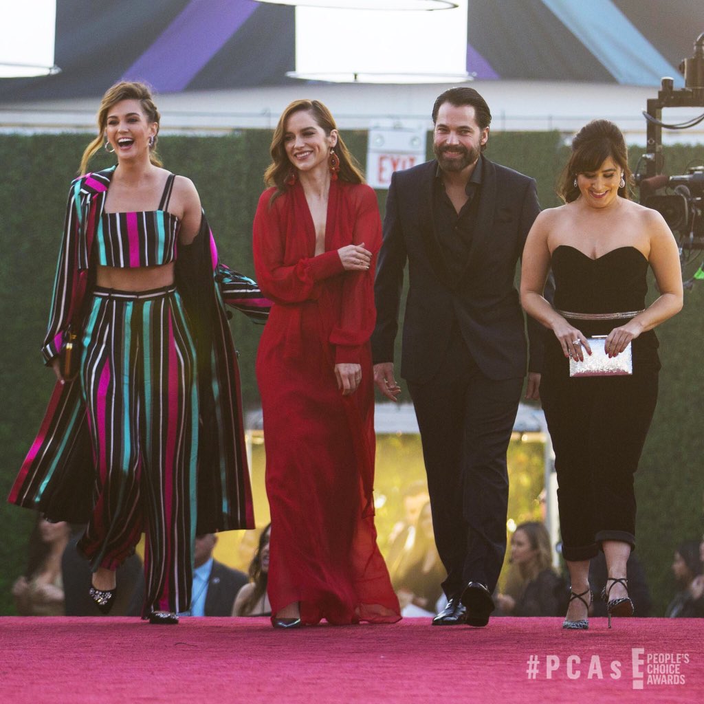 Day 44 without  #WynonnaEarp   Kat, Mel, Dom and Tim are literally the most beautiful humans being to ever exist and nobody will ever be able to change my mind. No matter what happens tonight, they all are winners and so are we because we have them in our lives.  #PCAs  #Earpers  