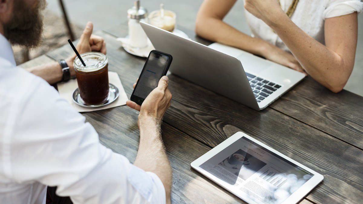 SciResMatters's tweet image. #WiFi or #CellularData? Not your headache anymore! ow.ly/V3lP30mzYh4