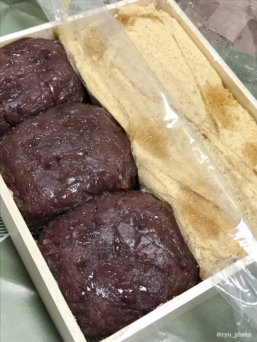 大阪 タッパーで持ち帰りokのユニークな取り組みが話題 連日大盛況の絶品おはぎ専門店 玉製家 Sweetsvillage スイーツビレッジ