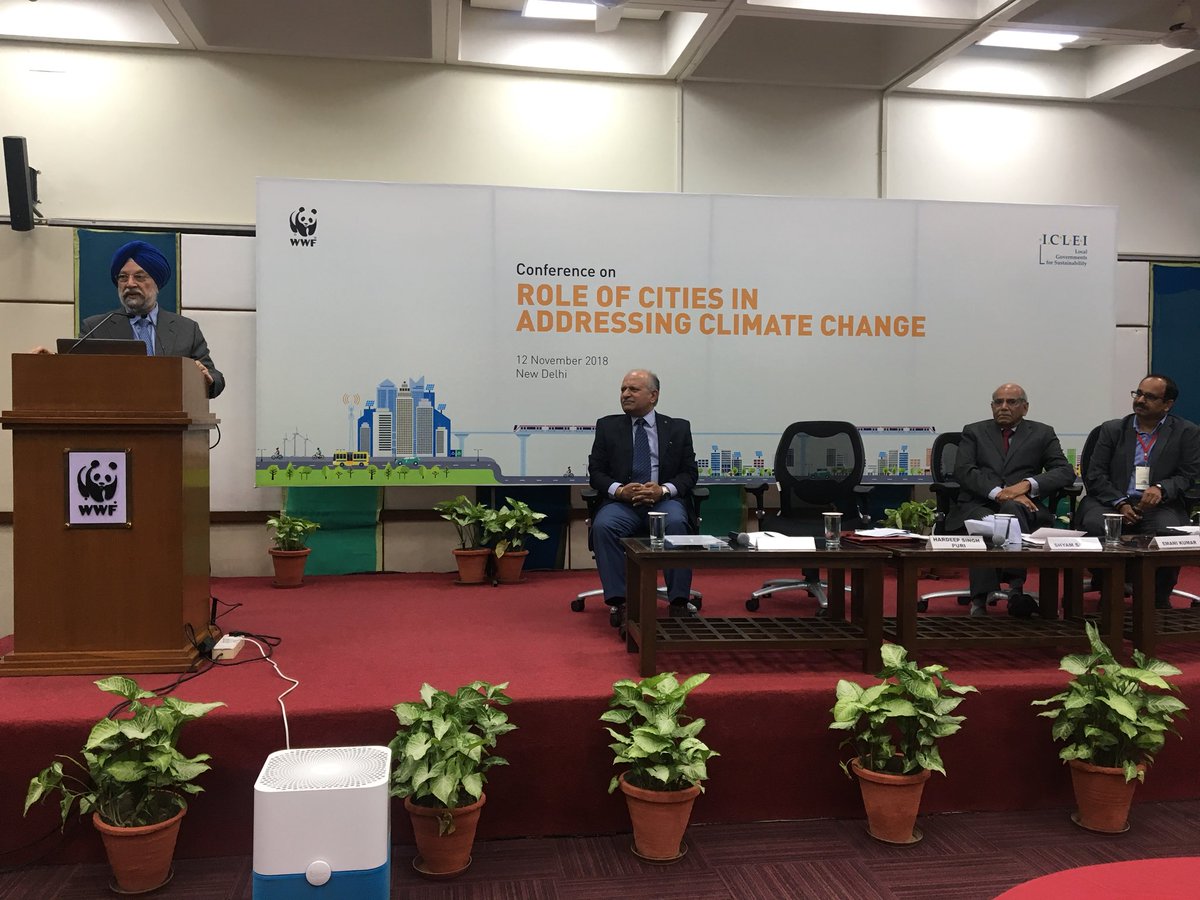 ‘’70% of the India of 2030 still needs to be built. So we have the chance to get it right and make it #green and resilient.’’ Says Shri Hardeep Singh Puri, Minister of State <a href="/MoHUA_India/">Ministry of Housing and Urban Affairs</a> <a href="/WWFCities/">WWF Cities</a> <a href="/ICLEISouthAsia/">ICLEI South Asia</a> #CitiesAgainstClimateChange