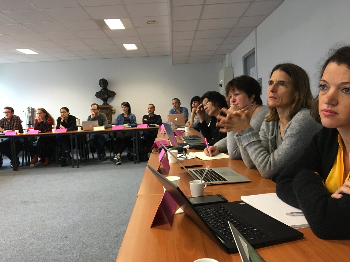 steph_daumas's tweet photo. Réunion plénière CoPil @GDRmemoire à @Sorbonne_Univ_ . @NadineRavel https://t.co/oxi0OfK9QW