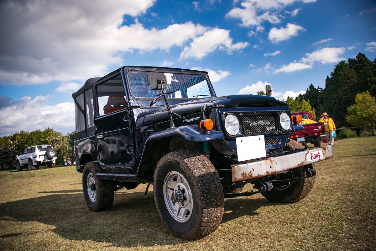 Gazoo編集部 Sur Twitter 愛車 紹介 ランクル Bj41 ランドクルーザーズ ミーティング参加ユーザーさんの愛車をご紹介 第2回は女性オーナーが21年間乗り続け オフロード走行も楽しんできた 40系ランクルをご紹介 T Co Vs0esnufue 旧車 名車 トヨタ