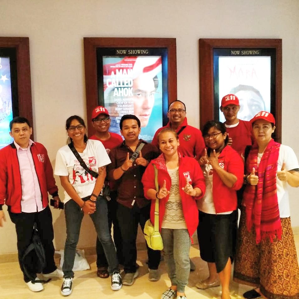 graceantz_psi's tweet photo. #Nobar #Film #AManCalledAhok #H3 #PSIBali #PSIDenut #PSI #PSIME11ANG #CalegPSIBali #Bali #Denpasar #Indonesia
Sabtu 10 November 2018
#Ahok #TheHero #basukibtp https://t.co/0fx2oB3yNw