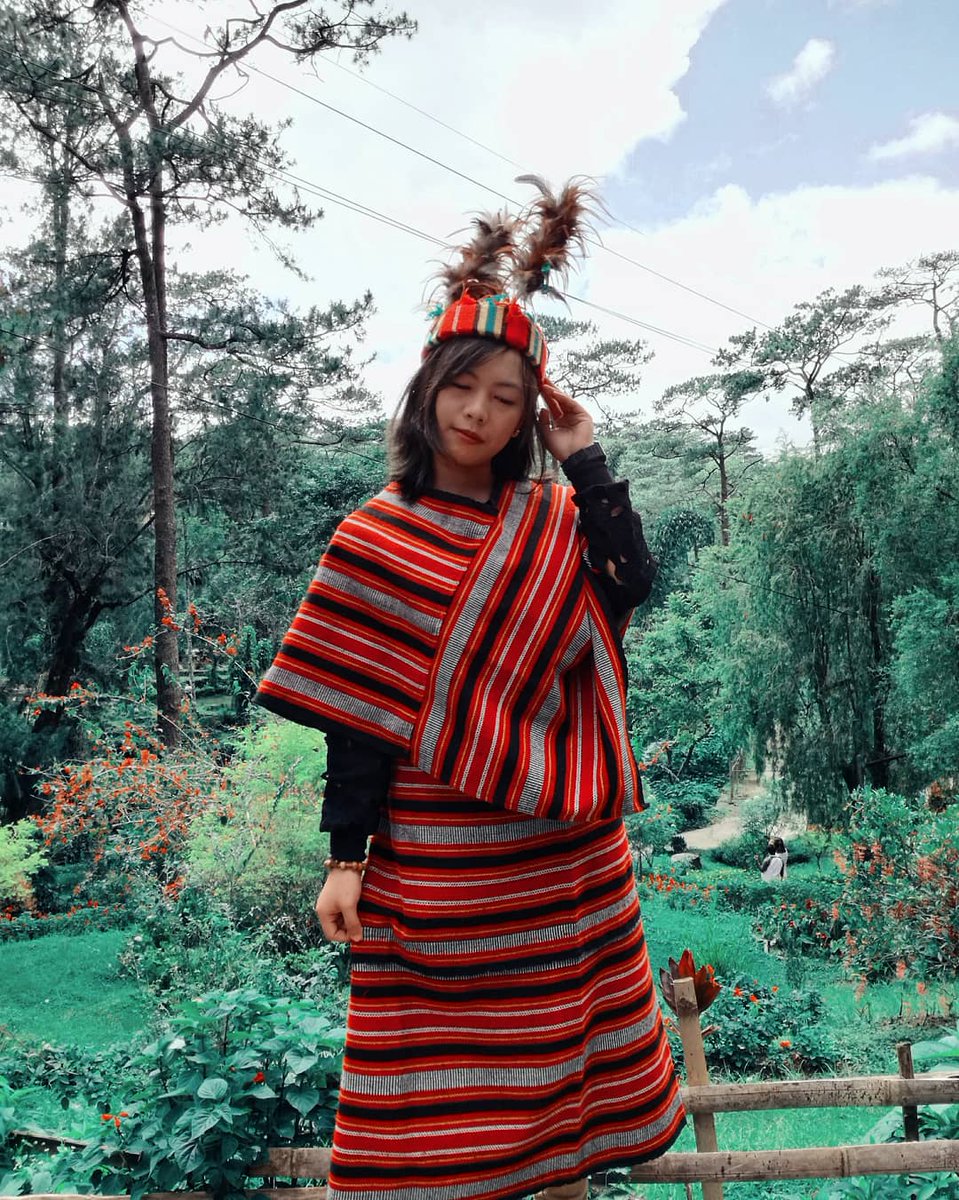 wandergalph's tweet photo. 👑 
#Igorotak #wanderingGV #wanderwoman #traveller #travelblog #travelph #sheisnotlost #photography #sightseeingph #sharetravelpics #earthtravels #traveltheworld #styleph #styling #wimstyle #adventure #travelgram #instatravel #topdestination #travelstories #touroftheworld https://t.co/4YFBfxVfJT