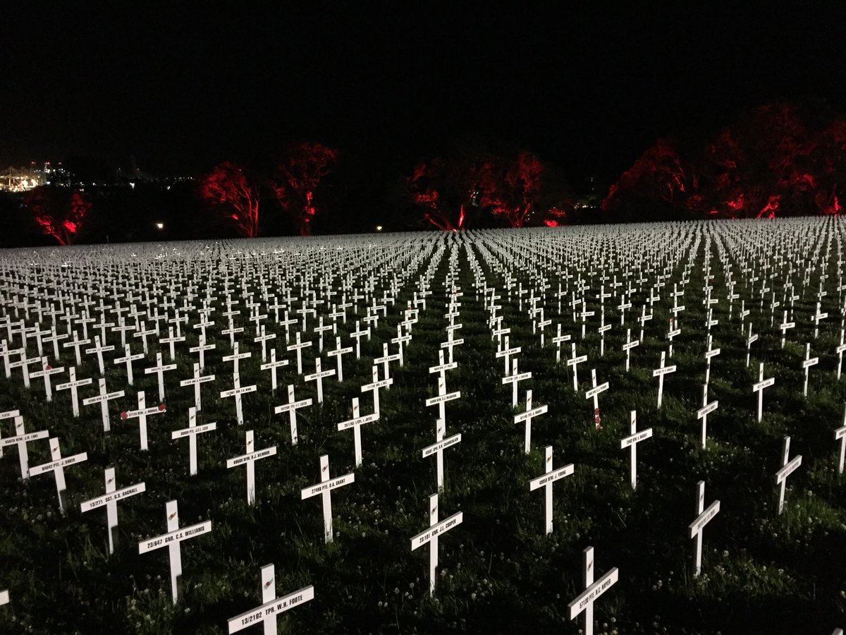 GDavNZ's tweet photo. At the Field of Remembrance in Auckland. 18,277 crosses commemorating all the Kiwis who died in WWI. It’s 10.30pm but people still wander among the crosses. I see Orion rising in the north east sky like they who are commemorated here would have 100 years or more ago. https://t.co/S7gN2S8HyS