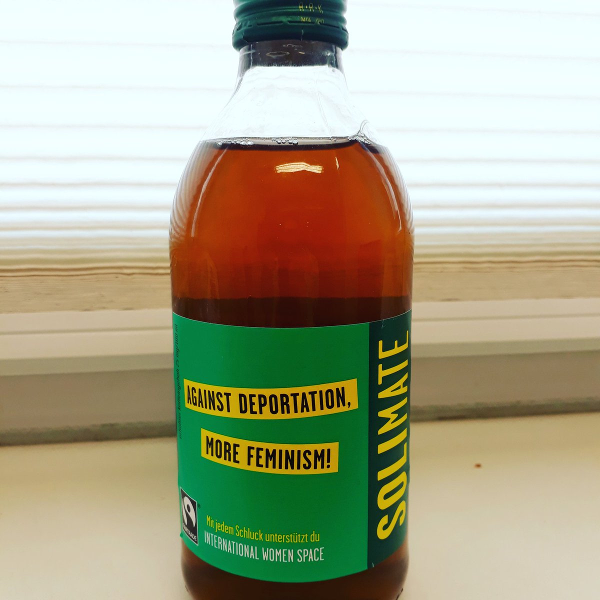 ValeskaCordier's tweet photo. When a bottle says a lot of things. #solimate  #feministbottle #internationalwomenspace https://t.co/iqL3BjwhZE