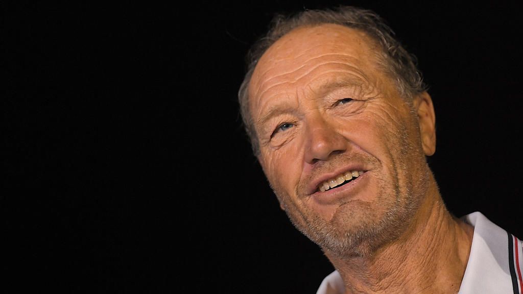 France Tv Sport On Twitter Voile Routedurhum2018 Francis Joyon Dans La Force De L Age Https T Co Kw42if0btg