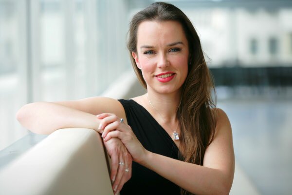 Opera_Posts's tweet photo. Wexford Festival Opera 2018 Review: Sharon Carty
@wexfordopera #WexfordFestivalOpera @IrishMezzo #SharonCarty #mezzosoprano #recital #wexford #ireland #Schubert @WBolcom #JamesJoyce #CharlesVilliersStanford #Mozart @lesdala
https://t.co/b9Pp5qOK0K https://t.co/vGqPWEprvb