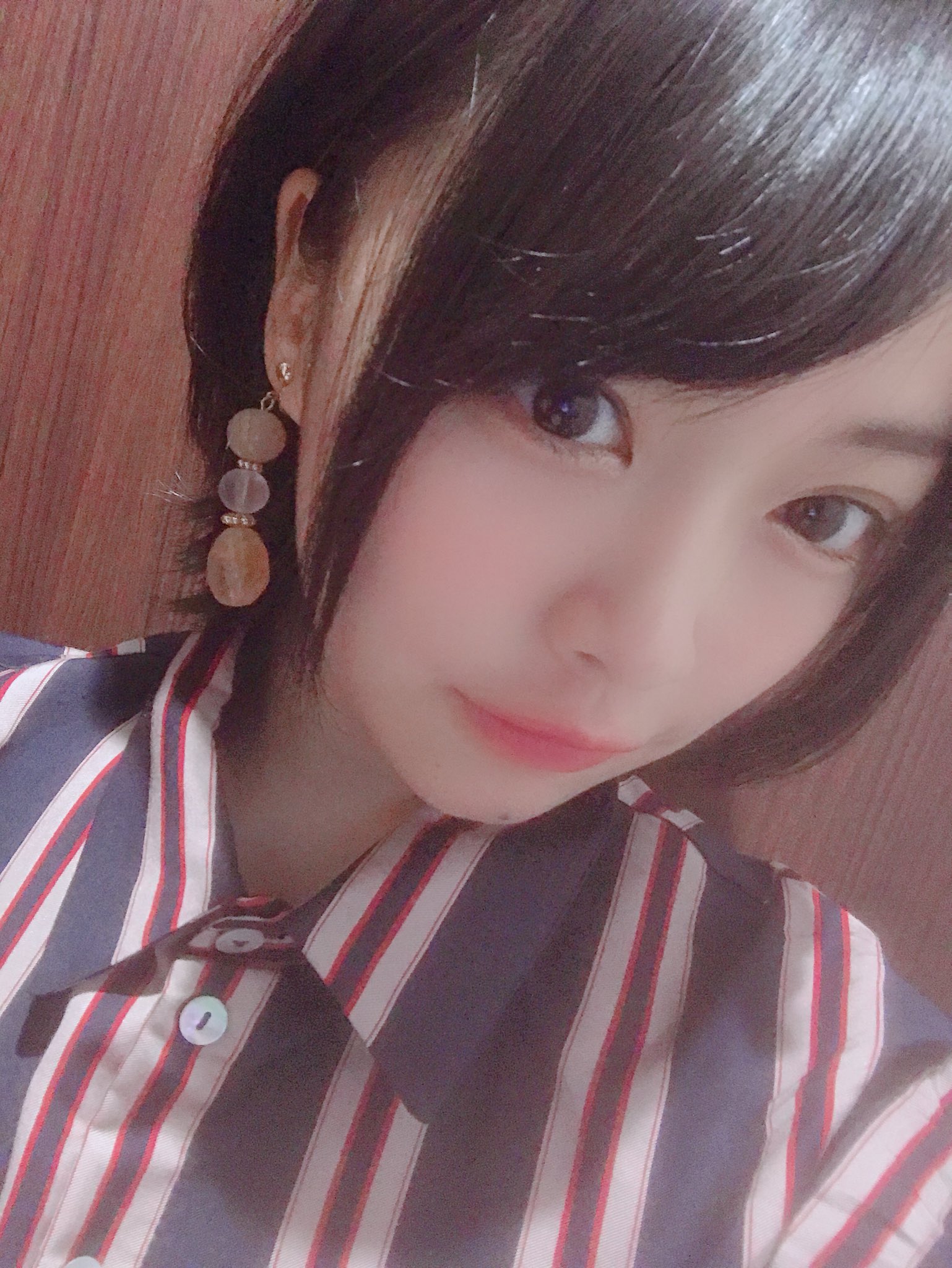 上田 操 うえだ みさお お肉食べる前にちゃんとメイクしたの偉い 偉い いつもと少しメイク変えましたのん W 髪の分け方だけで顔変わり過ぎなんだな 3 Z T Co C9eu1qtddc Twitter