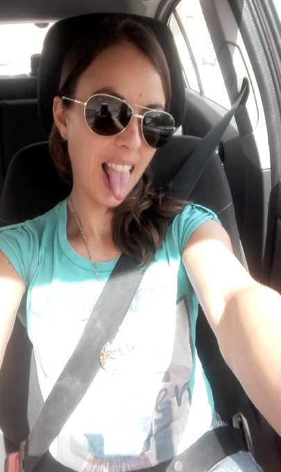 Buenos d&iacute;as feliz lunes https://t.co/q1lbSwCkZ1<a href="/tag/nuevafotodeperfil"class="tags"><span>#nuevafotodeperfil</span></a>