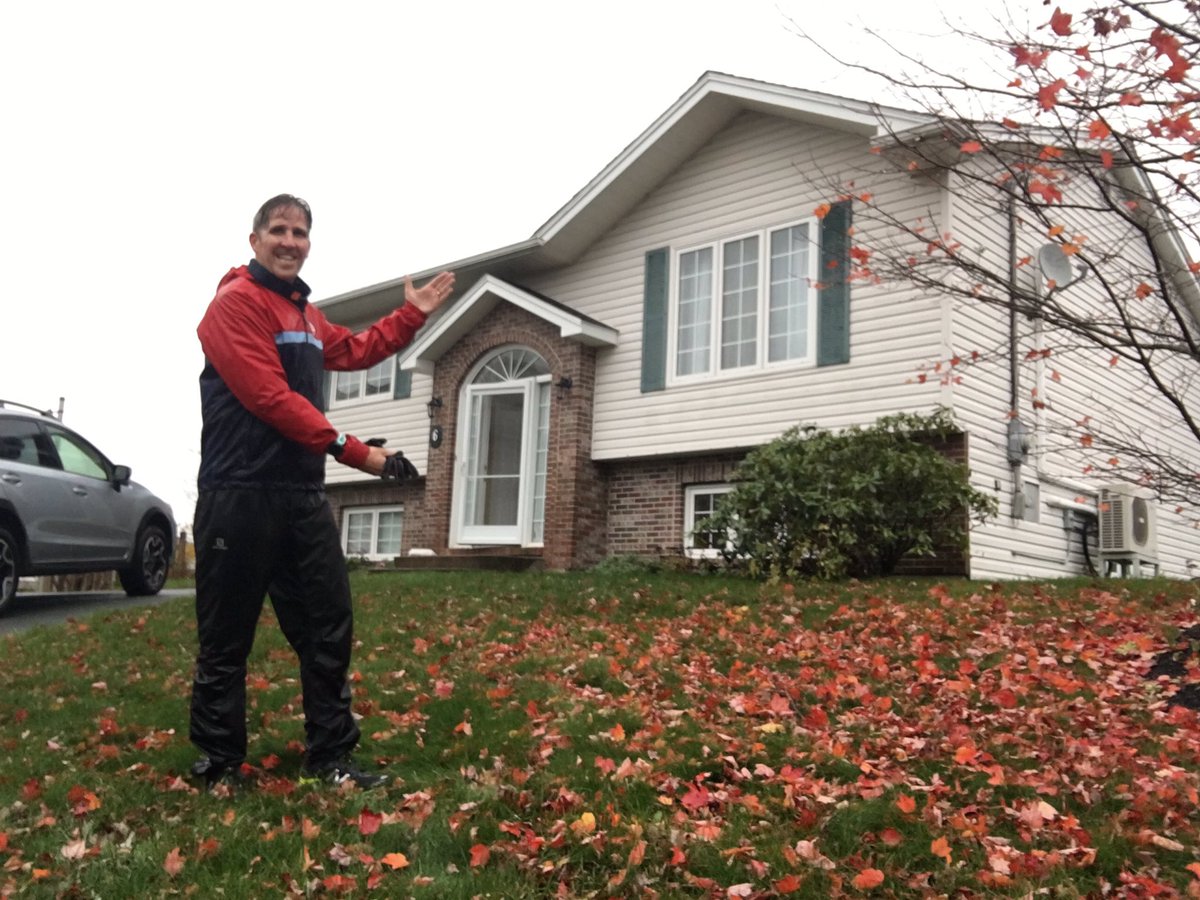 CourseHome's tweet photo. The Canadian Beacon of Hope, @TerryFoxCanada !! Thanks!! @DarrenFisherNS @geoffregan #precisionmedicine #MyHomeEventCourse5K #OneLove #NoOcean @tnthalifax #MicroRuns4Funds @makecents @colindeacon @LukeShoeFitter #Ideas https://t.co/2tBmsk9cEQ