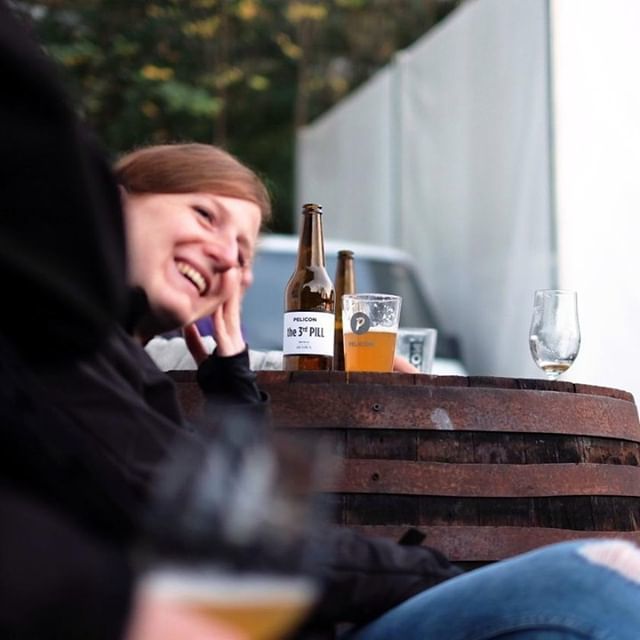 pivovarna's tweet photo. Mi ne vidimo "ponedeljkov", za nas je to dan, ko smo spet skupaj in delamo dobre stvari. 😆 Imejte lep teden, čin! #Peliconteam #Pelicon #the3rdPill #brewery #craftbrewery #brewerylife #IPA https://t.co/6w5JHvUBoQ https://t.co/U6gMoopQZl