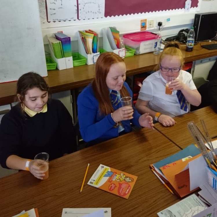sandaigprimary's tweet photo. P6 have been enjoying their visits from GEAAP over the last 2 weeks. They have been working with the children to reduce the harm associated with the use and misuse of alcohol. Here they are trying mocktails: #geaap #alcoholmisuse #education https://t.co/6uq7T0w3nN