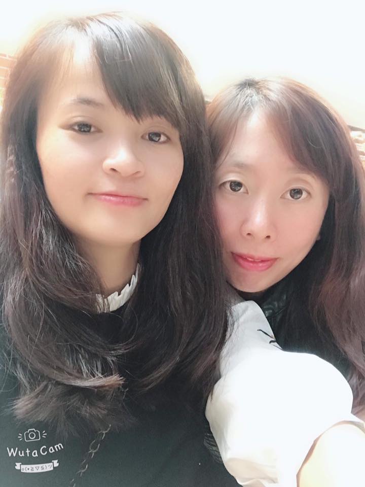 dwightjohnson59's tweet photo. huhu.. con bé nhớ chị và tó lắm...hjchjc https://t.co/QM3PjVurQq