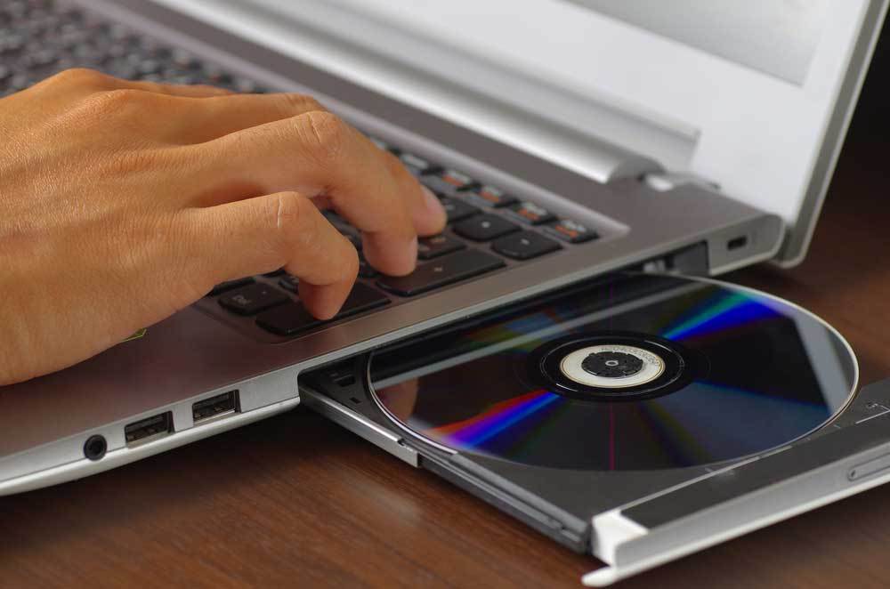 TenoBlog's tweet photo. Get the Best DVD Ripper for Windows https://t.co/xjw86Ga80D https://t.co/3P04zJkSJx