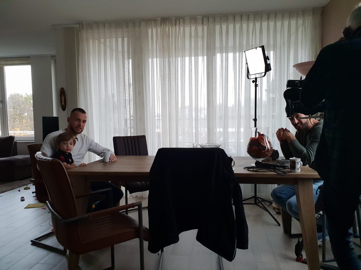 Interview <a href="/VeronicaTV/">Veronica Televisie</a> , #familyiseverything <a href="/glorykickbox/">GLORY Kickboxing</a>