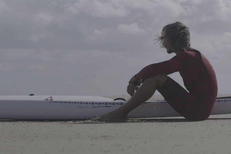Martin Vitry et sa Normandie natale - bit.ly/2RNuDrJ
#standuppaddle #SUP #MartinVitry #RégionNormandie #TeamNormandie #SUPjournal

Plus d'infos sur SUPjournal.com