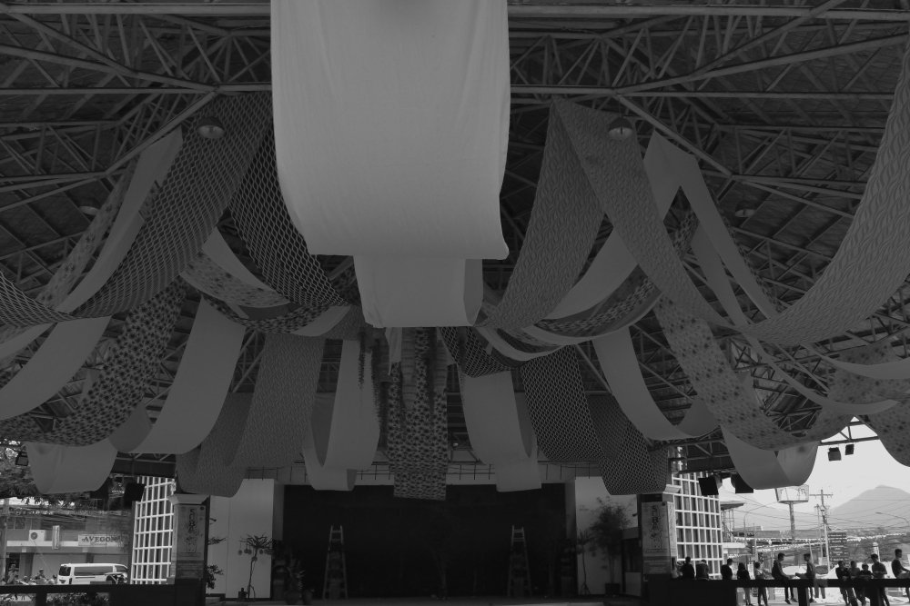 phamiltonpro's tweet photo. Couple of shots from yesterday's Suburaw Biodiversity Festival 2018 Grande Parade showing the awards ceremony building with tapestry canopy #SuburawBioDiversityFestival2018 #PPUR #PuertoPrincesaCity #Palawan #Nikon #photography @UKNikon @NikonProEurope @NPhotomag © Paul Hamilton https://t.co/6k73ibWT8e