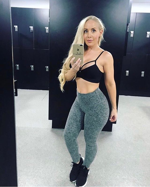 LIVE! UK tweet media