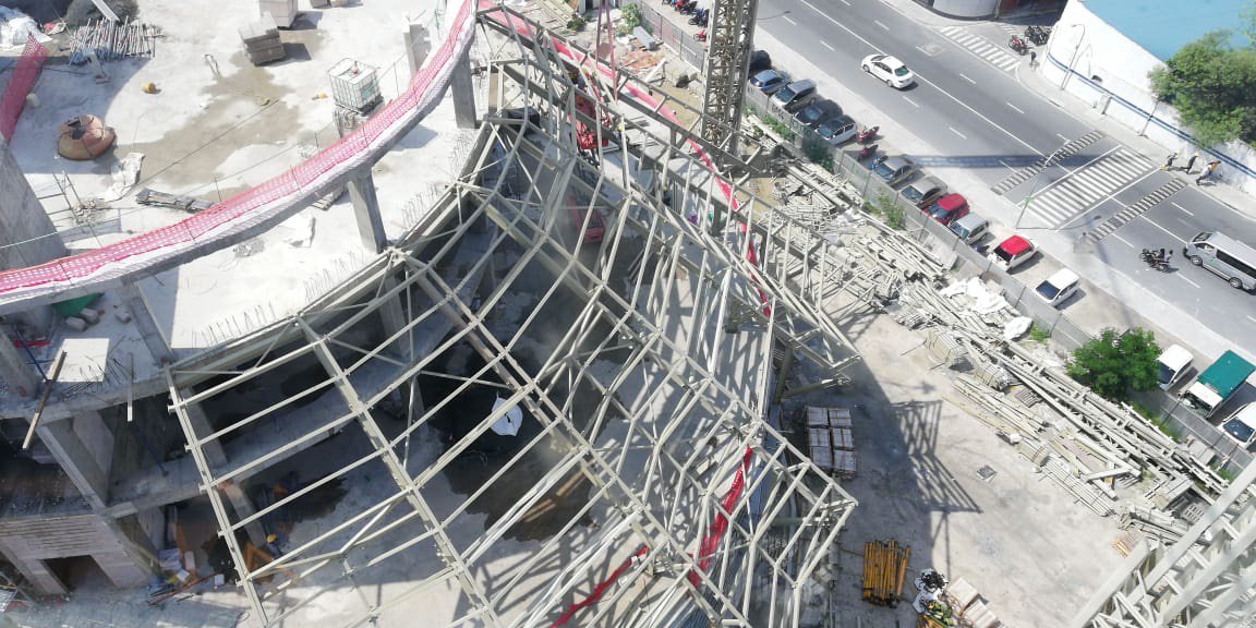 MMuizzu's tweet photo. Raees Yameen binaakuravvamun gendhavaa raajjeyge emme bodu miskiy "King Salman Mosque": structural concrete masakkaithah nimifai. Aa sarukaarun miskithuge masakkai huttaanulavvaa kuriyah gendhevun edhen. https://t.co/wyhWaHOFoj