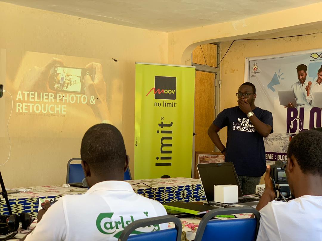 LynkFlorent1's tweet image. Félicitations à l'organisation du #Blogcamp228 #aneho2018
Un plaisir d'y avoir animé l'atelier #photo &amp;amp; #retouche.
Belle expérience humaine et professionnelle. #Noussin à la nouvelle pépinière de #Blog228 ✊ #Tgtwittos #Team228