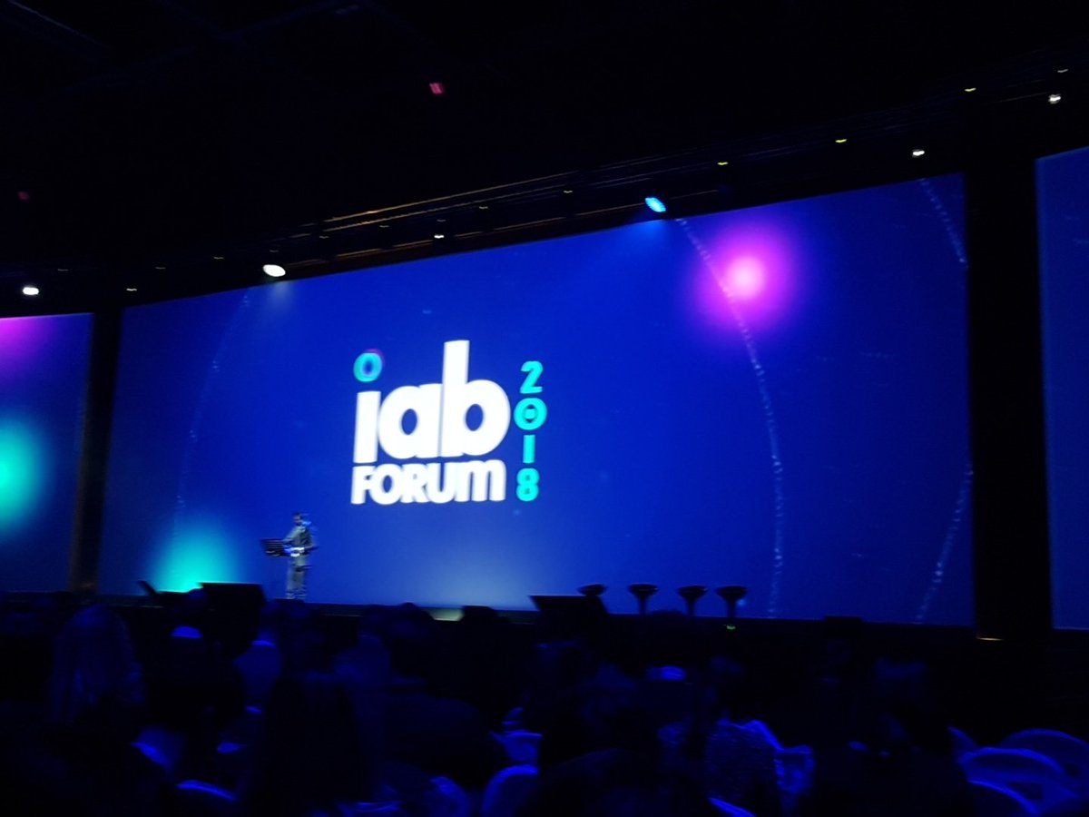 NicolaTragni's tweet photo. Noi siamo per la società del sapere e della fiducia, l'uomo è al centro. @massimcoppola
#iabforum #digital https://t.co/r7ENfVt7Yh
