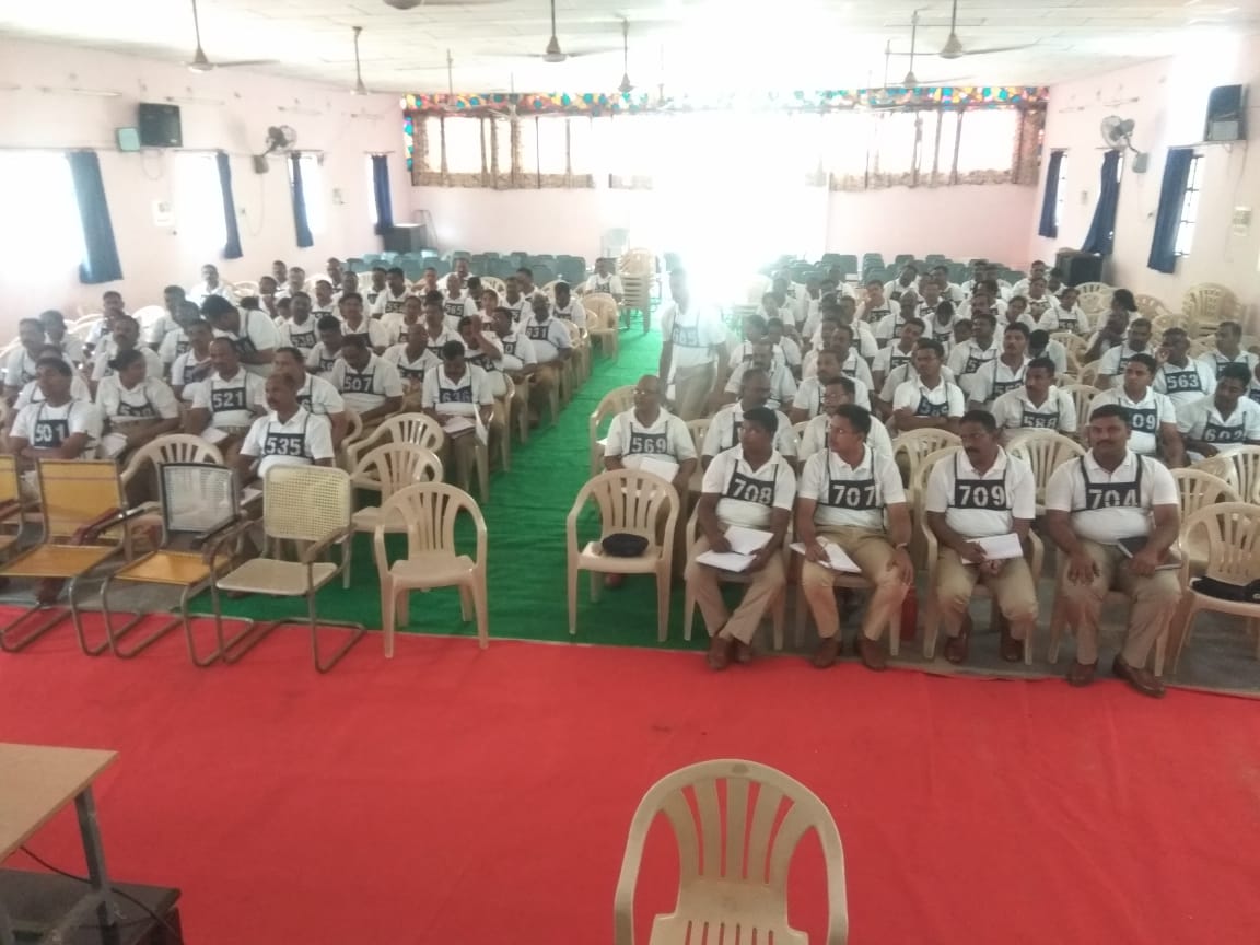 esflabsltd's tweet photo. Conducted a workshop on Cyber Security & Digital Forensics for police department.
For more updates, Please follow ur_esflabs at instagram
#cybersecurity #cyberdefense #esflabs #ur_esflabs #it #iot #soc #security #blockchaintechnology #blockchain
-team eSF https://t.co/4j4KrXov0W