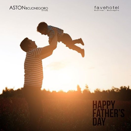 faveBojonegoro's tweet photo. “The heart of a father is the masterpiece of nature.” -Antoine François Prévost
​.
#fathersday2018 #favehotelBojonegoro #ArchipelagoInternational https://t.co/FMC2y0lijE