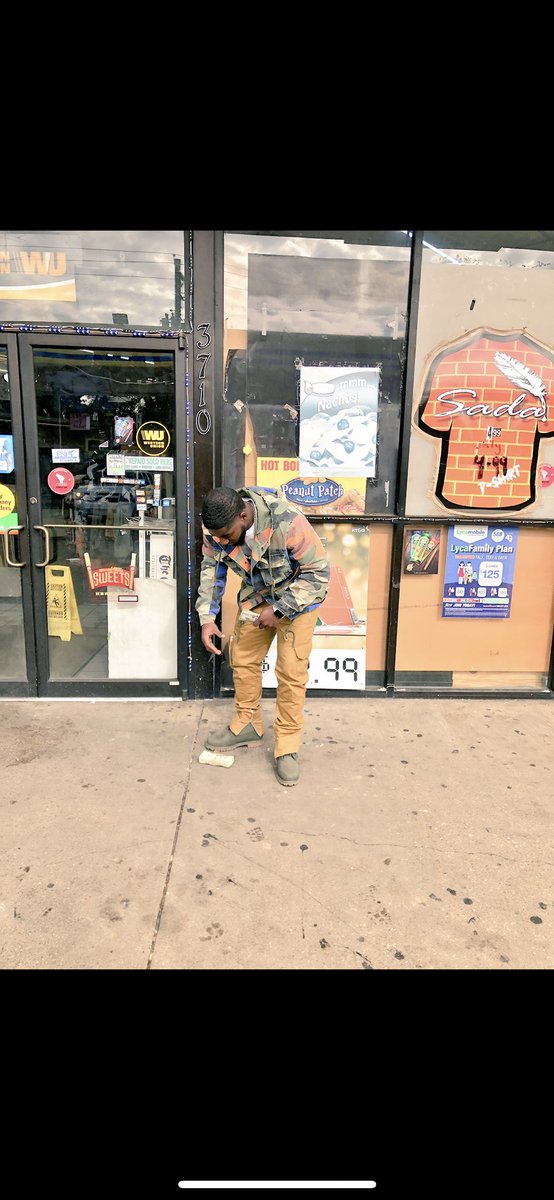 Rachaudt's tweet photo. Allahu Akbar. ✨ W/O him I’m nothing. God, you brought me too far, for me to let anything or anyone trick me out my spot. You put me position to provide for my love ones and I will do just that. Thank you for allowing me to see 22 years of Life. A Young King 👑 11/11/96 https://t.co/bIU6S6jFw1