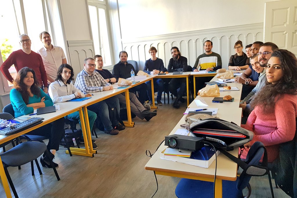 ApsideStras's tweet photo. Démarrage de notre Apside Academy 2.0 à #Strasbourg ! 14 futurs développeurs prêts à être formés par nos supers Apsidiens : André &amp; François ! @ApsideGroupe #formation #IT #Développement #ApsideAcademy https://t.co/30xOtDxuDl