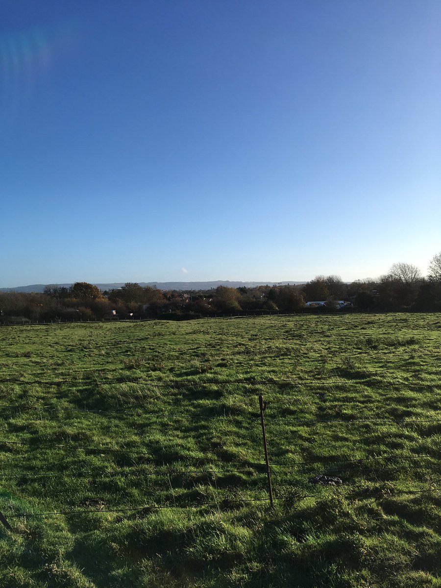 martinholmes2's tweet photo. @creedfs  mindfulness food and fitness. Starting the day with a walk and breakfast Creed Active @Dolly2racer no Monday morning blues here https://t.co/HW7B17K6Lr