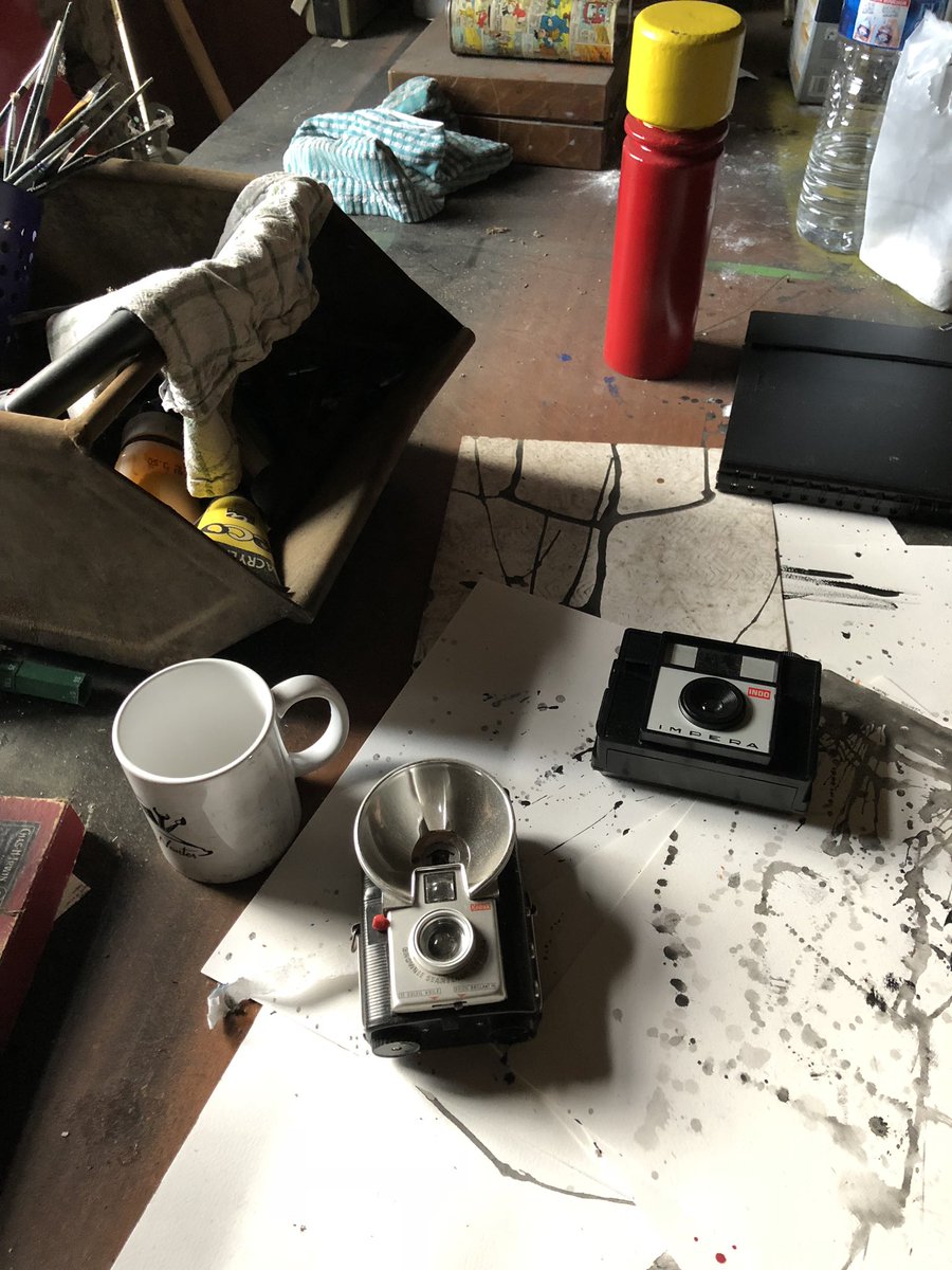 latelier2n's tweet photo. Atelier de Nantes #12Novembre #photo #photograph #atelier #MondayMotivaton @latelier2n #art #artist https://t.co/hfsmKMUUR5