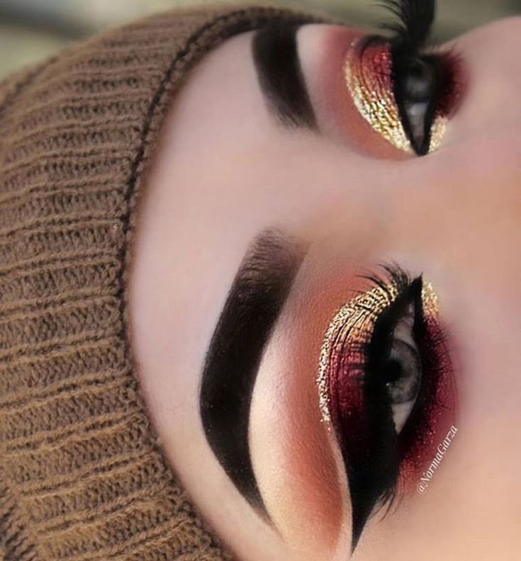 IselfOutfit's tweet photo. #maquillage #makeuplook #makeup #makeupartist #Artiste #jolie #degrade https://t.co/80zBKX2qPw
