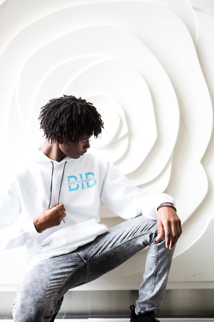 LABBrampton's tweet image. "About half of what separates the successful entrepreneurs from the non-successful ones is pure perseverance." — Steve Jobs. Take a moment to FOLLOW @BuiltInBrampton and visit the website to order FRESH APPAREL for FW18. #BuiltInBrampton #SmartButStreet #AYoungOnesCollection