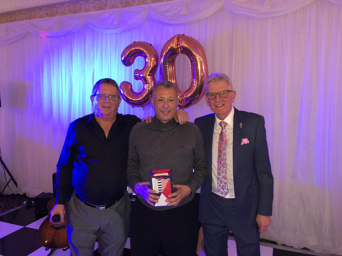 Congratulations to our serviceman Barry who is entering his 20th year of employment with Hullternative #pestcontrol #longestemployment #30years